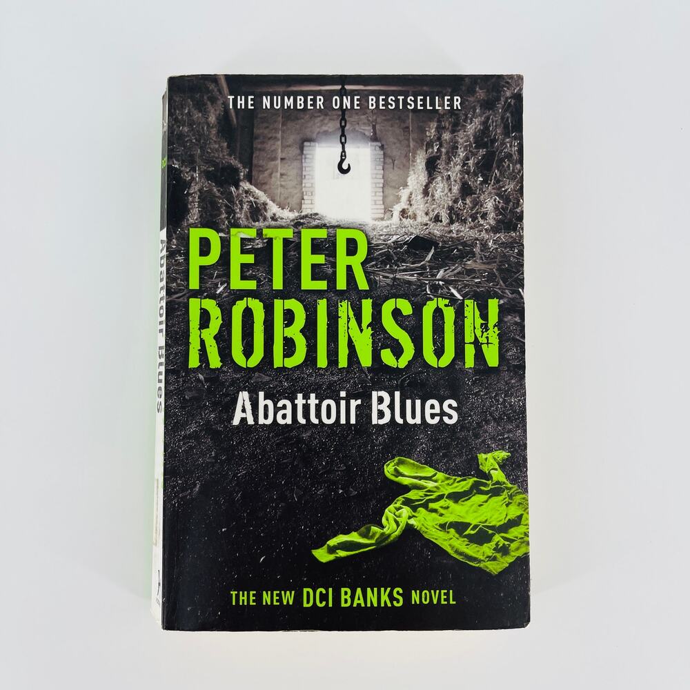 Abattoir Blues, a paperback book / novel by Peter Robinson - Good Used Condition